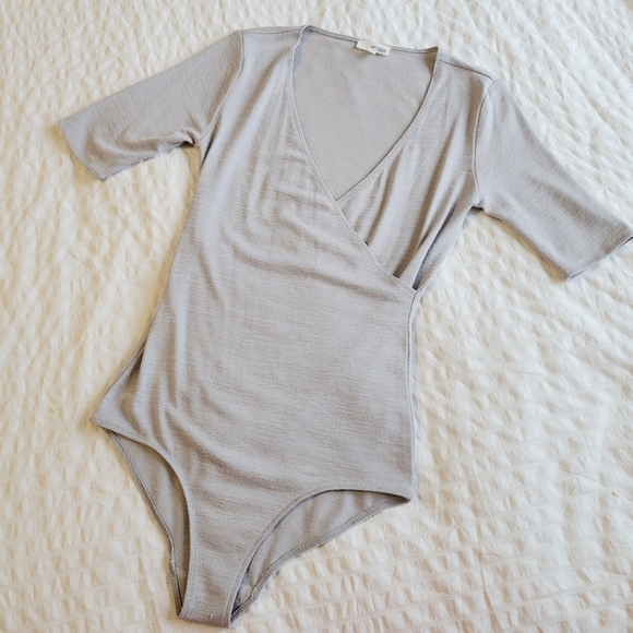 Aritzia Wilfred Heather Grey Body Suit - Picture 1 of 4